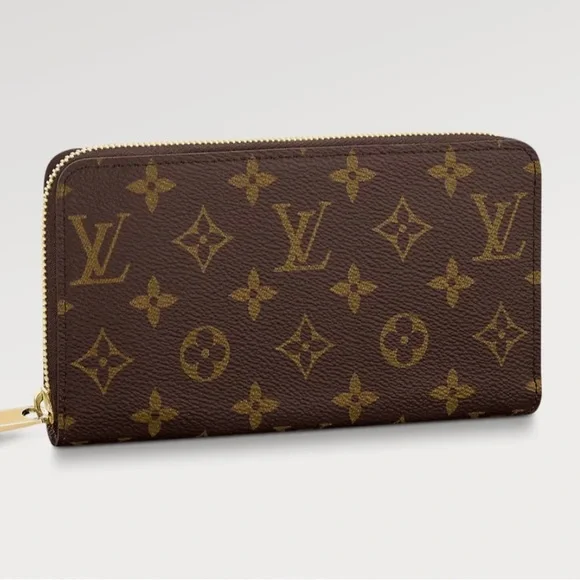 Louis Vuitton Zippy Wallet - Picture 1 of 11